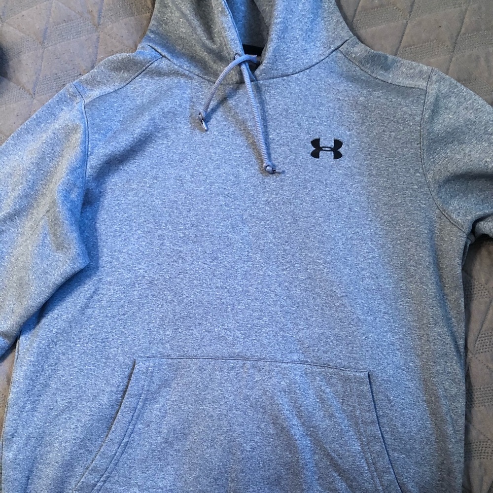 Women’s Under Armour hoodie- Size Small